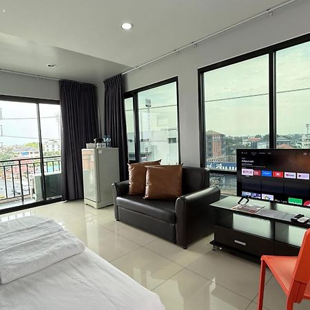 ฺbaan Paknam Hotel Самутпракан Экстерьер фото